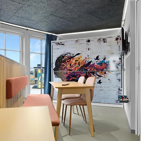 Rent A Holiday Home At Fun Art A Perfect Mix Of Experiences! Hotel *